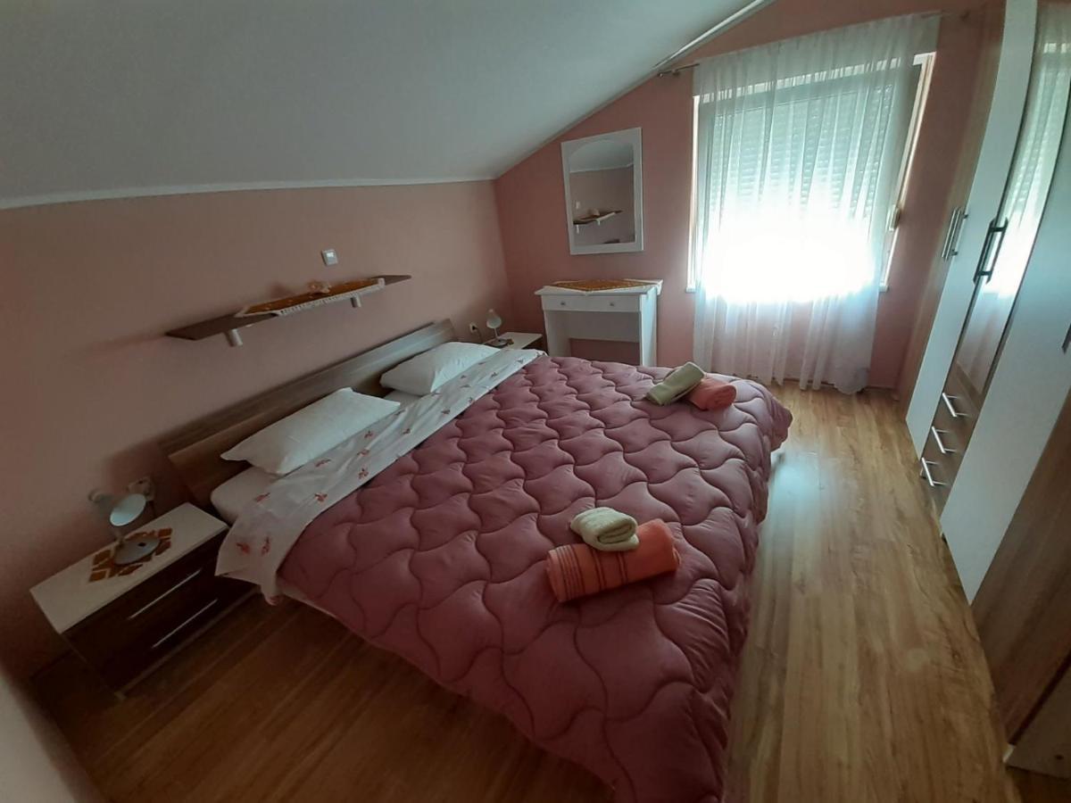 Meri Apartment Kampor